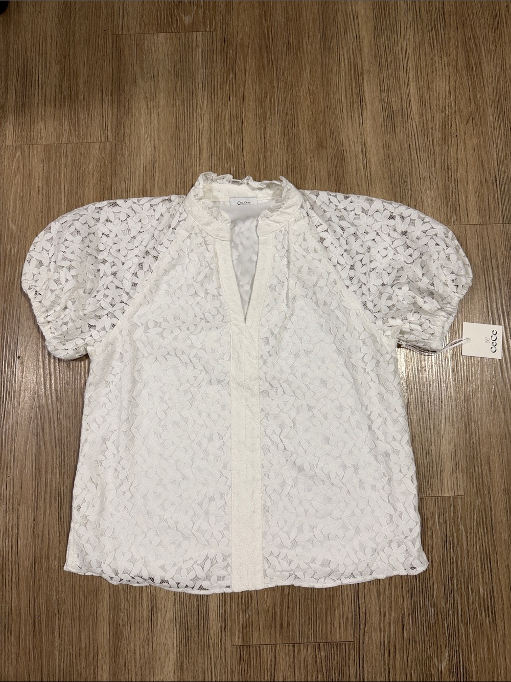 CeCe White Lace Puff-Sleeve Blouse size M